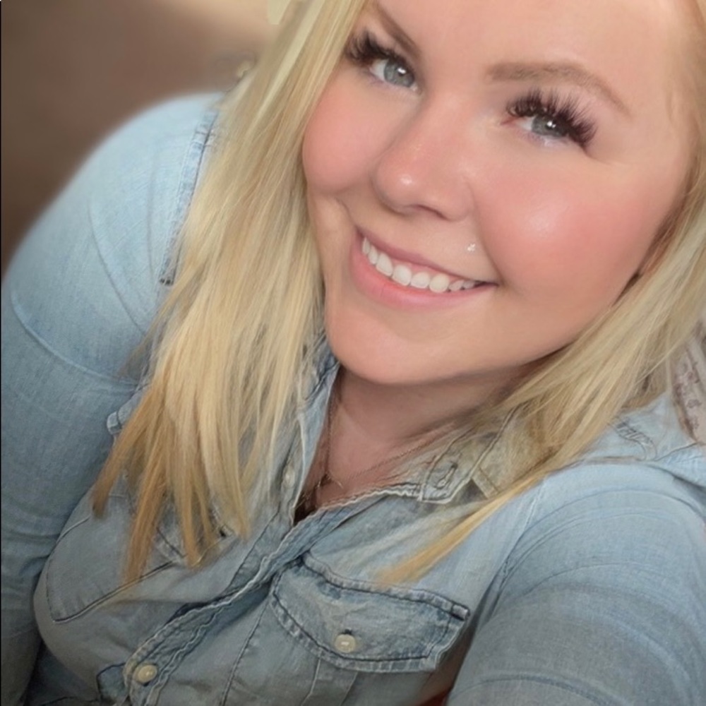 Meet your Posher, Jessica